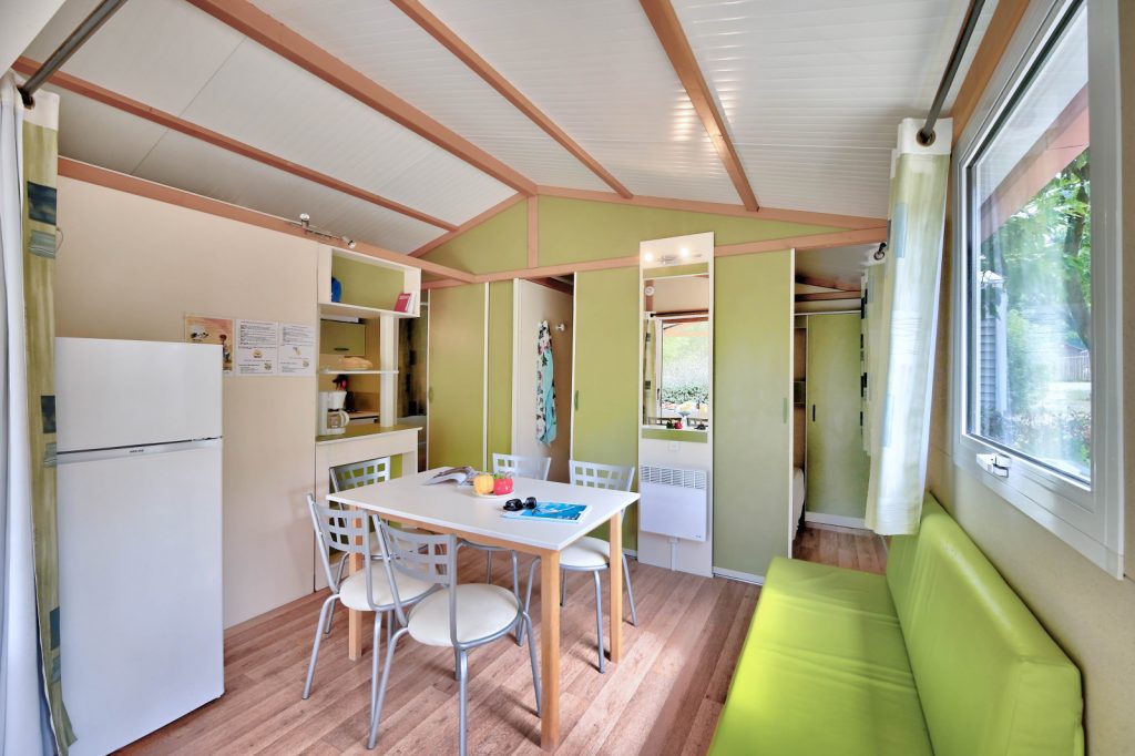 Chalet Confort 25m² (2 chambres) + Terrasse couverte