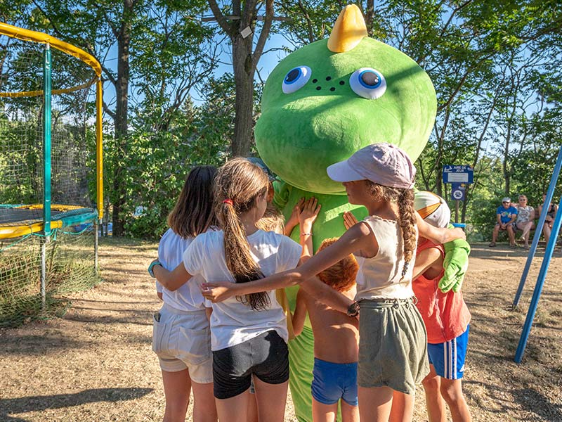 mascotte camping anneyron